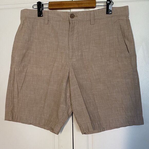 Banana Republic Dress Cotton Shorts, Camel, Slim Fit, Classic Preppy , 33 - Picture 1 of 5